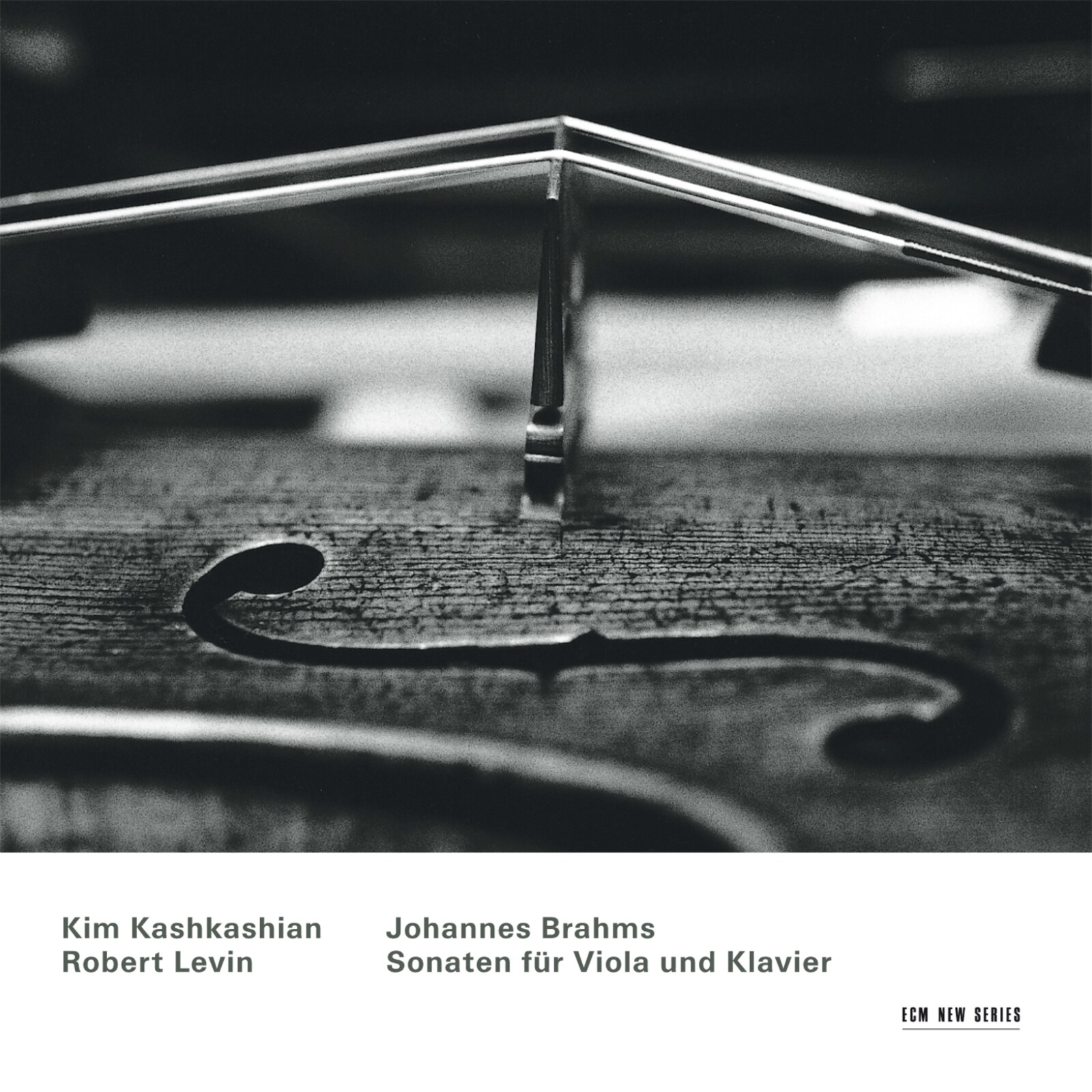 Picture of Kim Kashkashian & Robert Levin - Brahms: Sonatas for Viola and Piano, Op 120