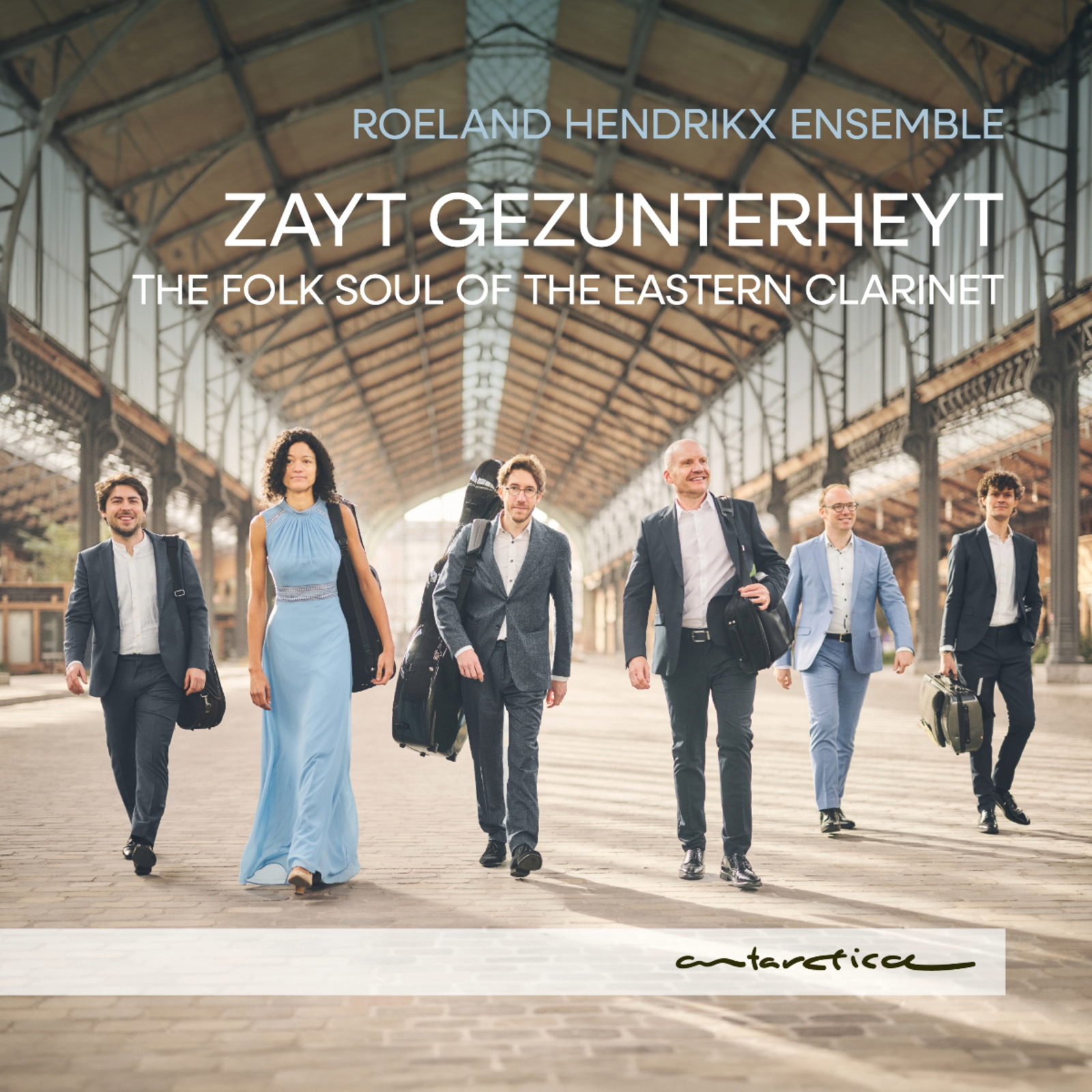 Picture of Roeland Hendrikx Ensemble - Zayt Gezunterheyt: The Folk Soul of the Eastern Clarinet