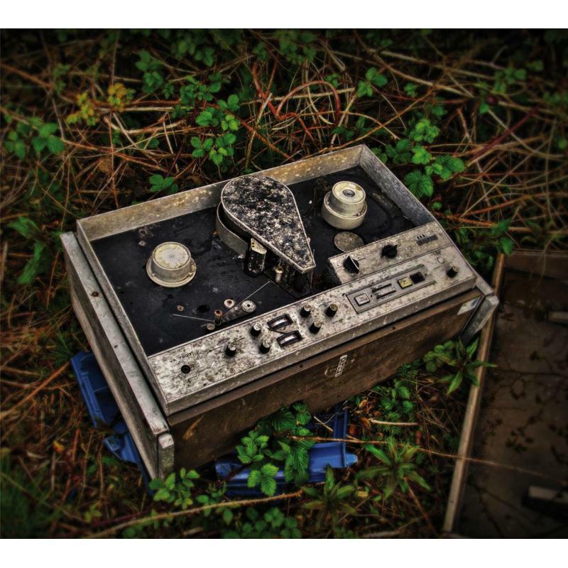 Picture of Parallel Worlds & Self Oscilla - World Adapter