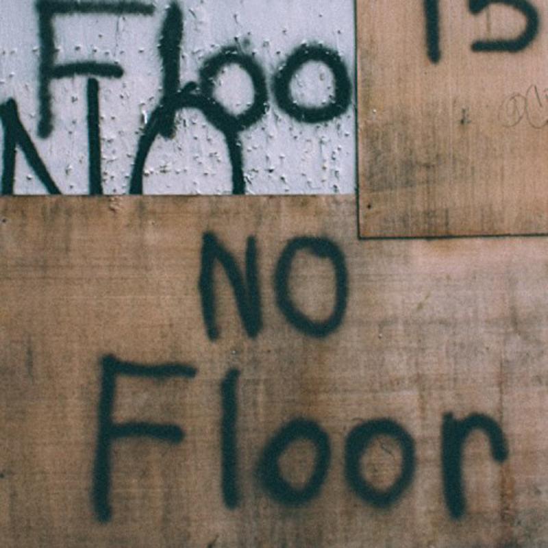 Picture of White Laces - No Floor