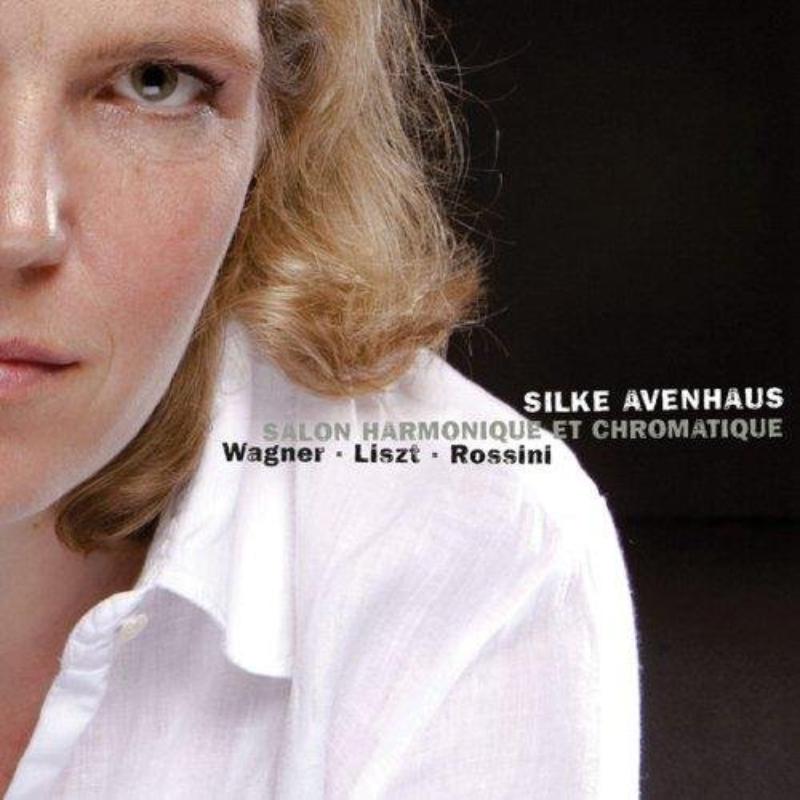 Picture of Silke Avenhaus - Salon Chromatique Et Harmoniqu