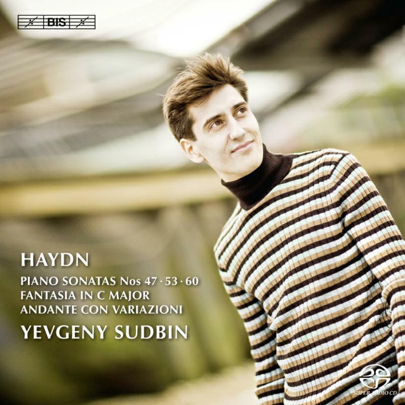 Picture of Yevgeny Sudbin - SUDBIN PLAYS HAYDN