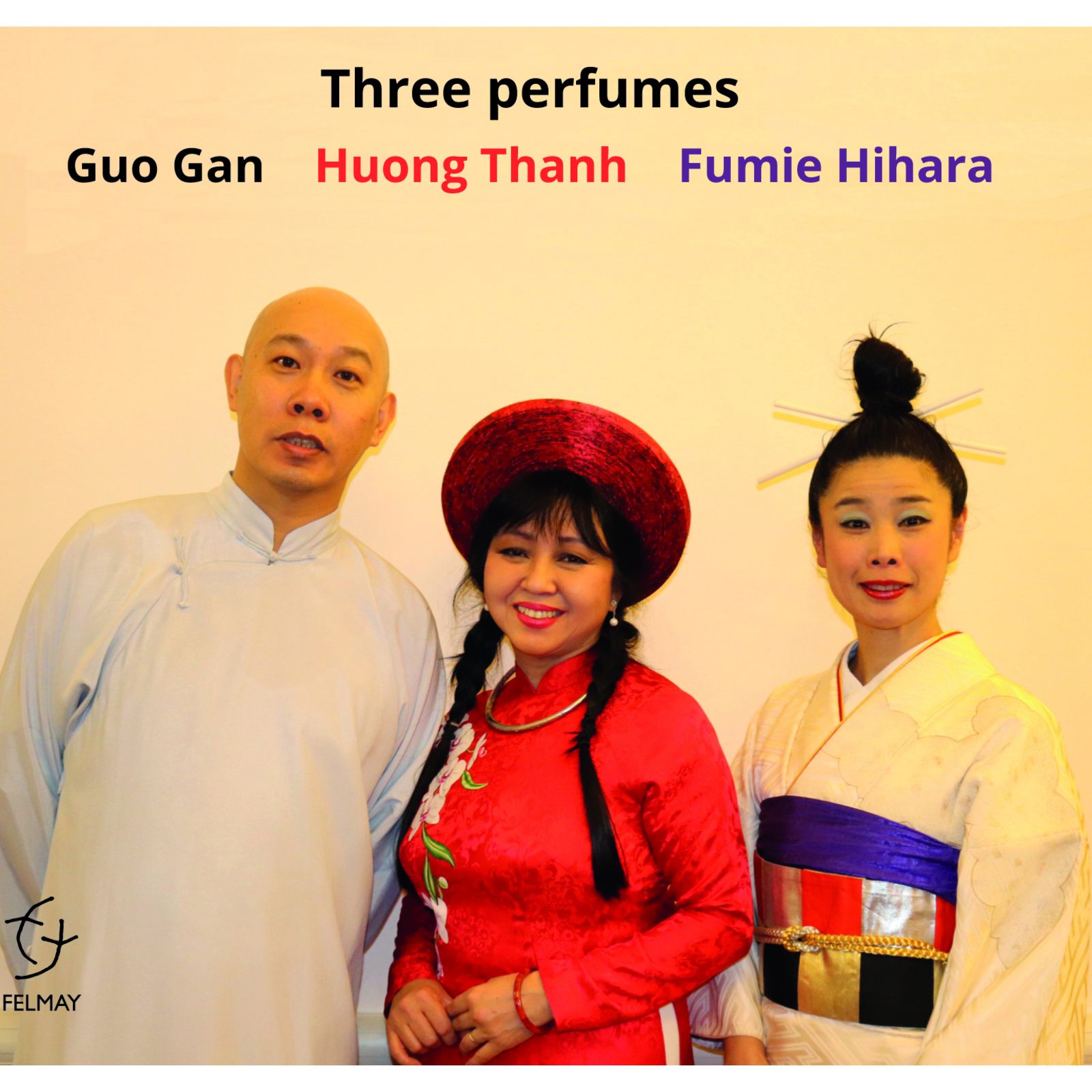 Picture of Guo Gan, Huong Thanh & Fumie Hihara - Three Perfumes