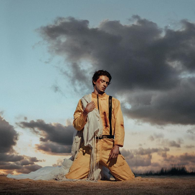 Picture of Petit Biscuit - Parachute