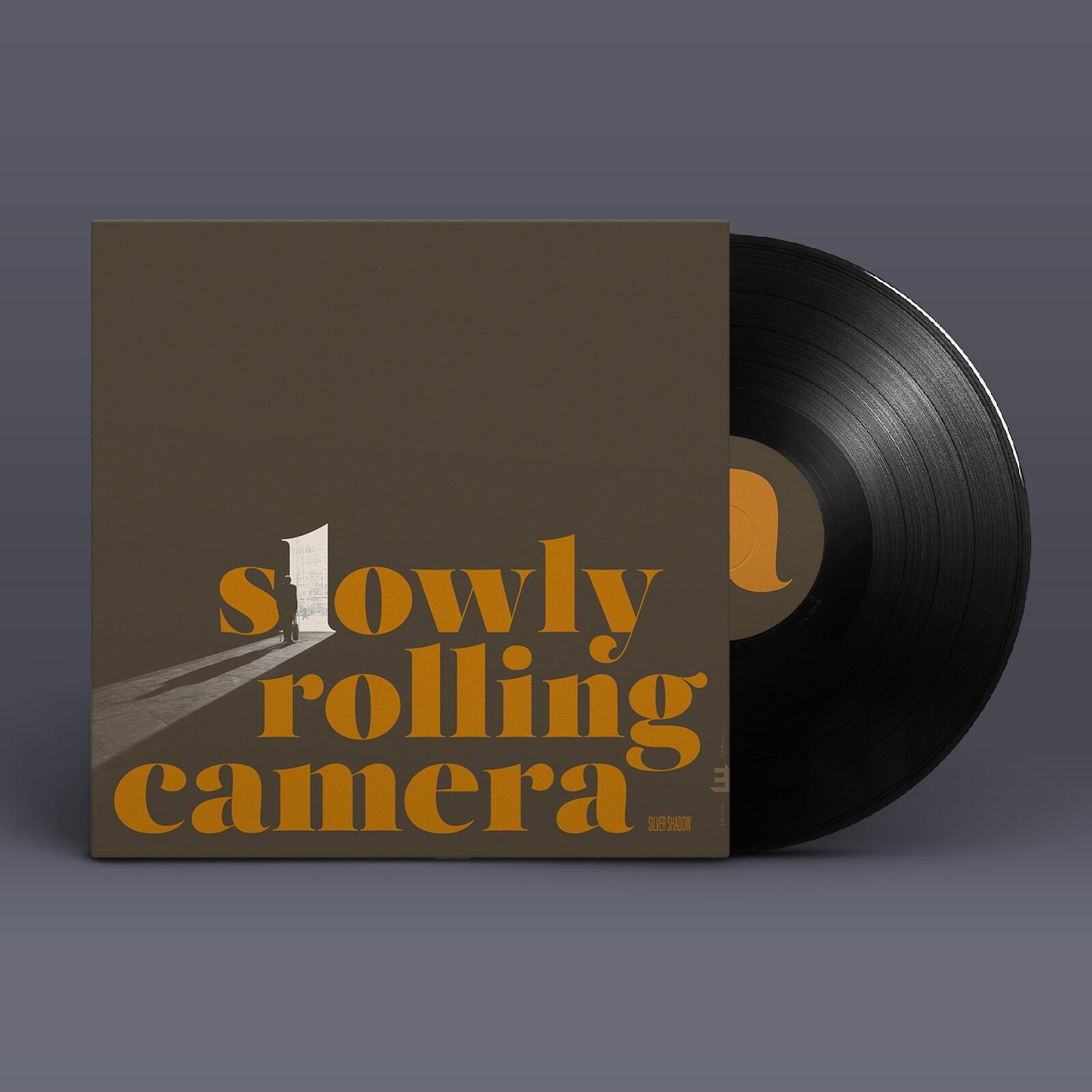 Picture of Slowly Rolling Camera - Silver Shadow