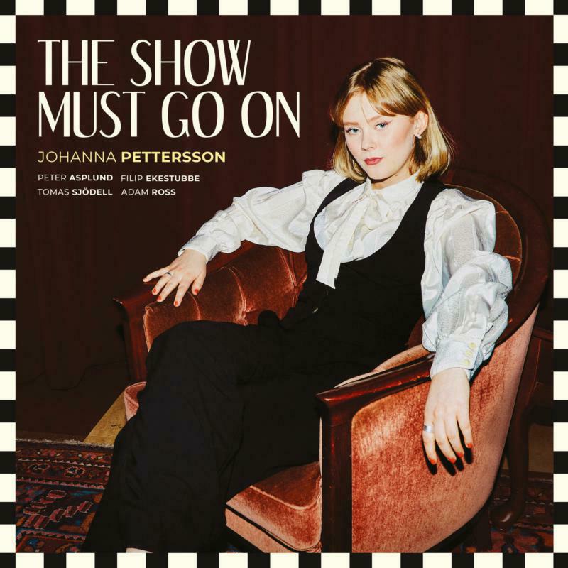 Picture of Johanna Pettersson - The Show Must Go On