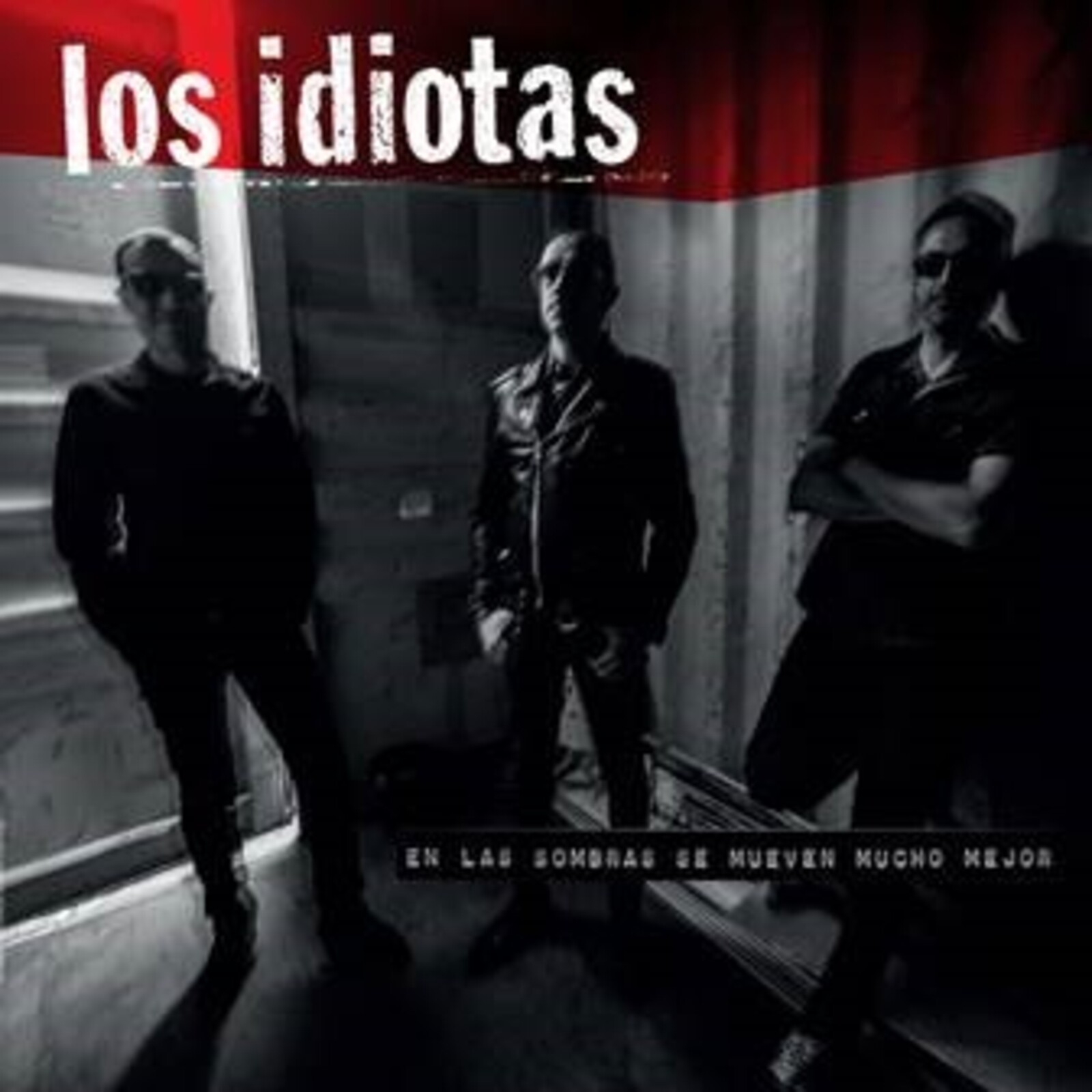 Picture of Los Idiotas - En Las Sombras Se Mueven Mucho Mejor
