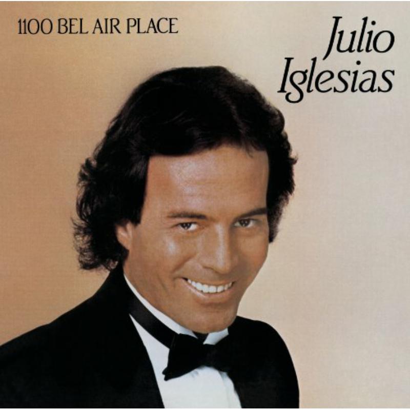 Picture of Julio Iglesias - 1100 Bel Air Place